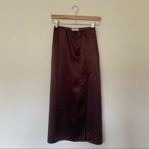 Aritzia Babaton Aldus Satin Slit Skirt